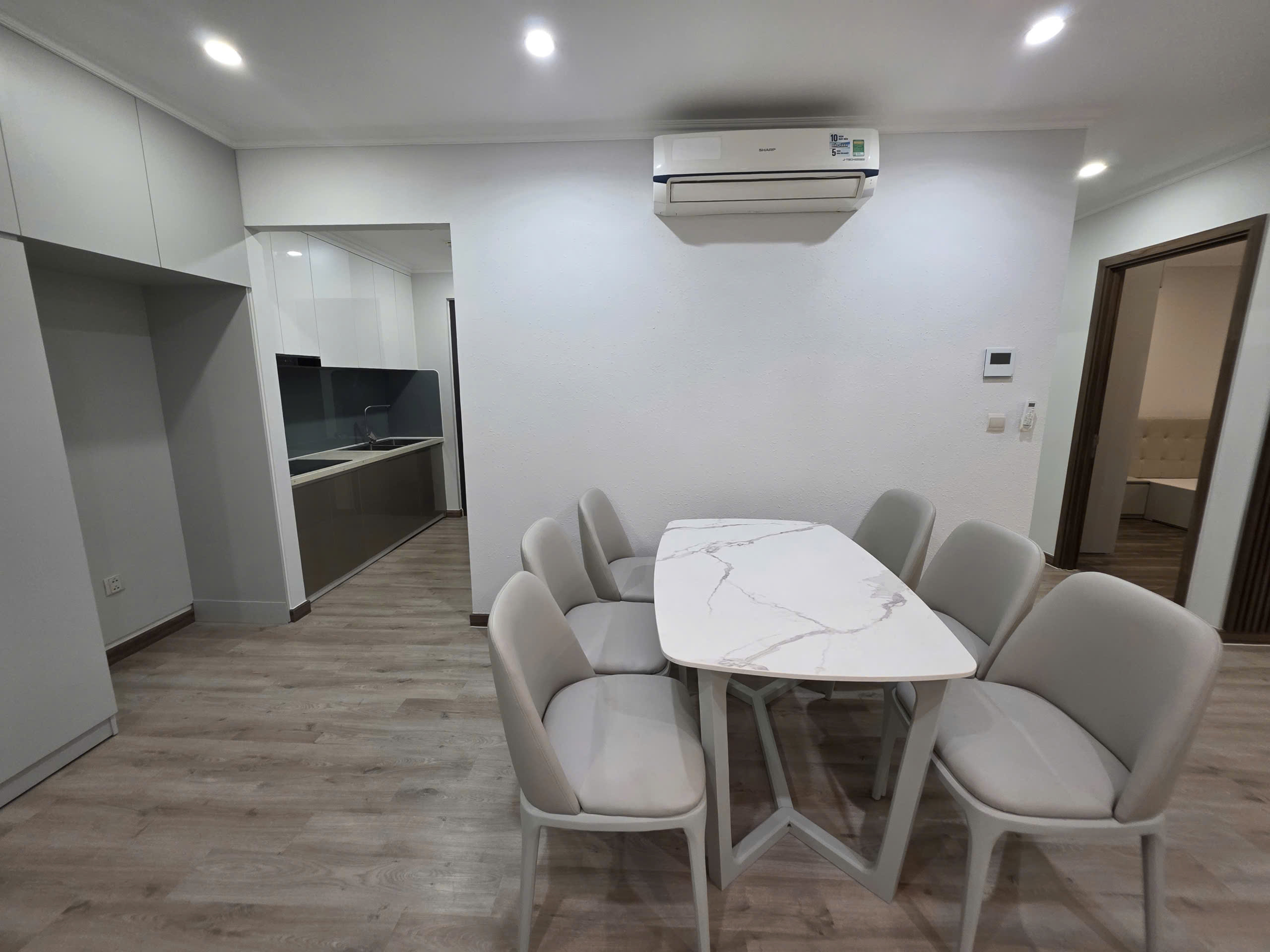 bán căn hộ hà đô centrosa